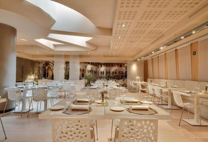 ホテル Badalona Tower