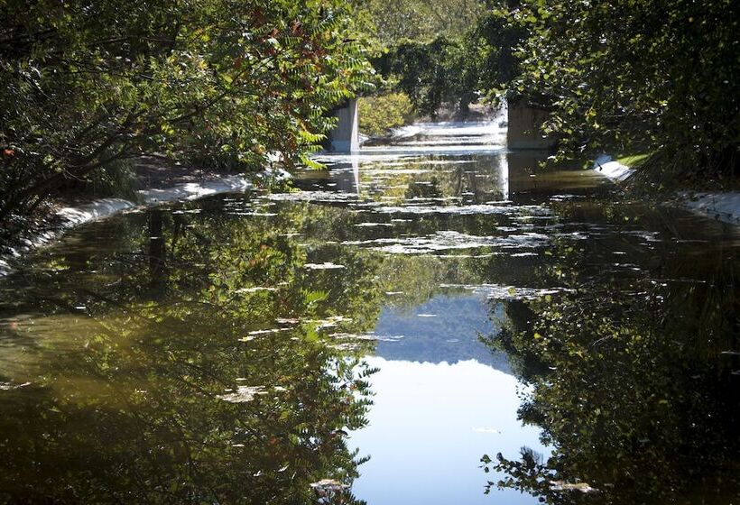 فندق Balneario Valle Del Jerte