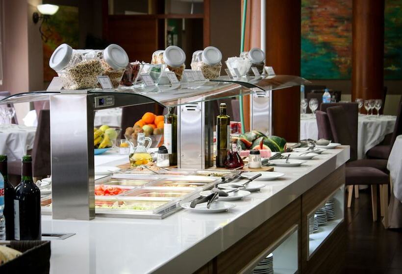 فندق Balneario Valle Del Jerte