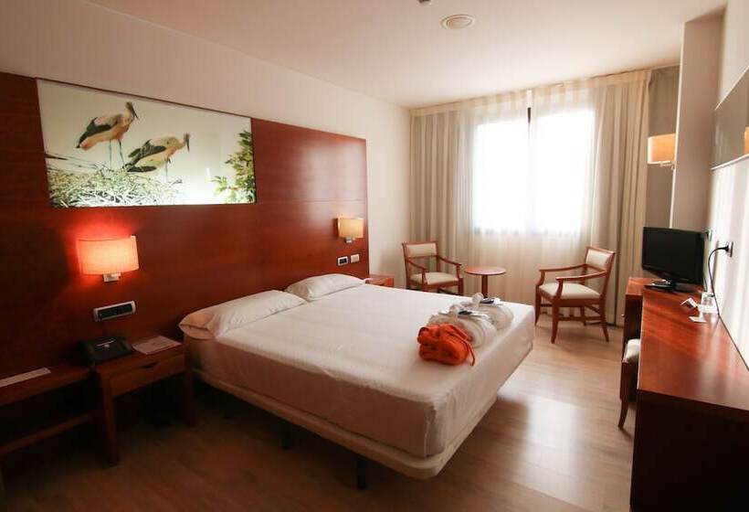 فندق Balneario Valle Del Jerte