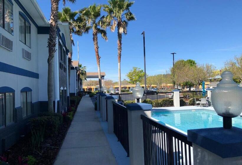 בית מלון כפרי Best Western Mayport Inn & Suites