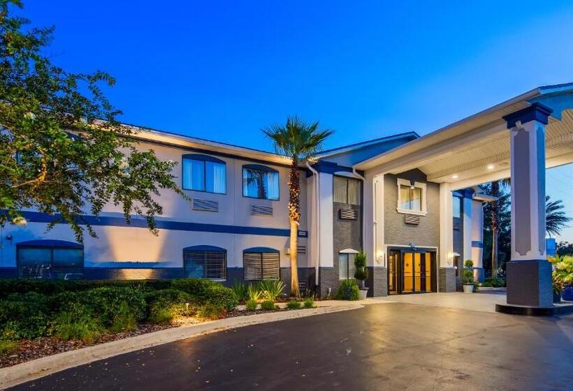 בית מלון כפרי Best Western Mayport Inn & Suites