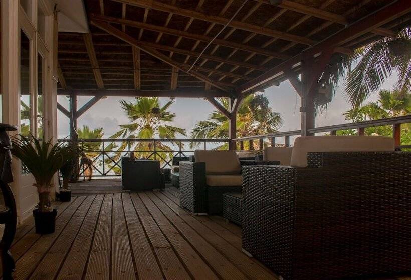 هتل Best Western Plus Accra Beach