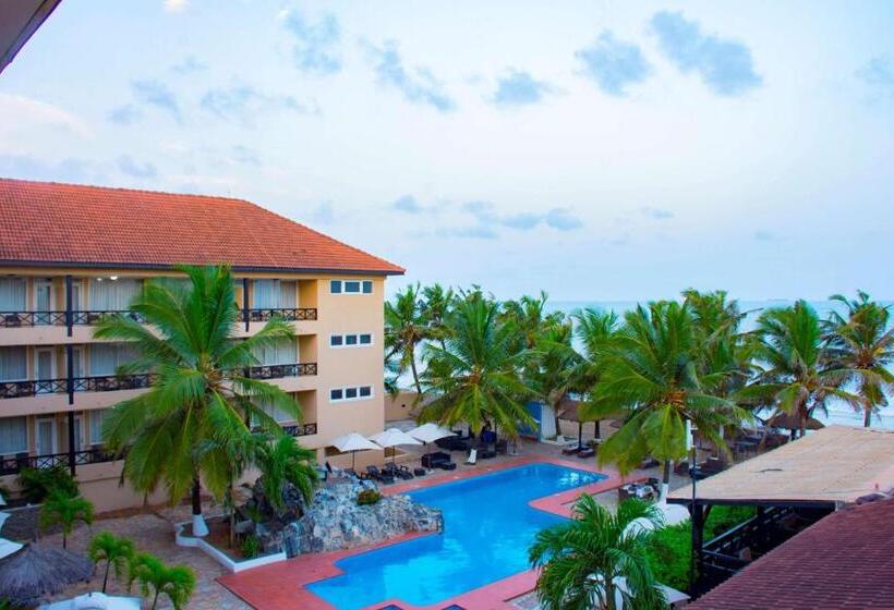 هتل Best Western Plus Accra Beach