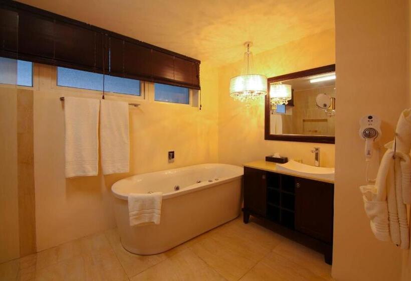 هتل Best Western Plus Accra Beach