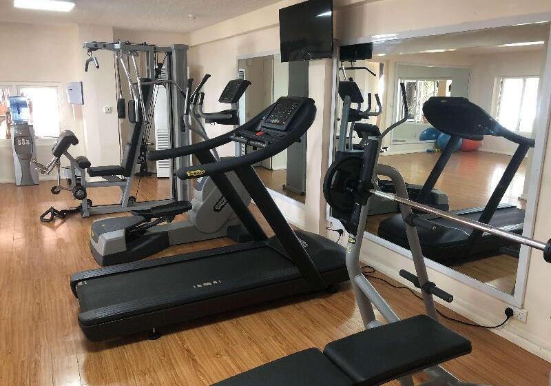 هتل Best Western Plus Accra Beach