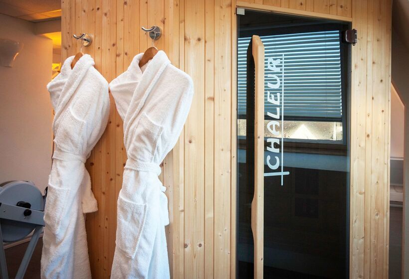 فندق Best Western Plus Hôtel Vannes Centre Ville