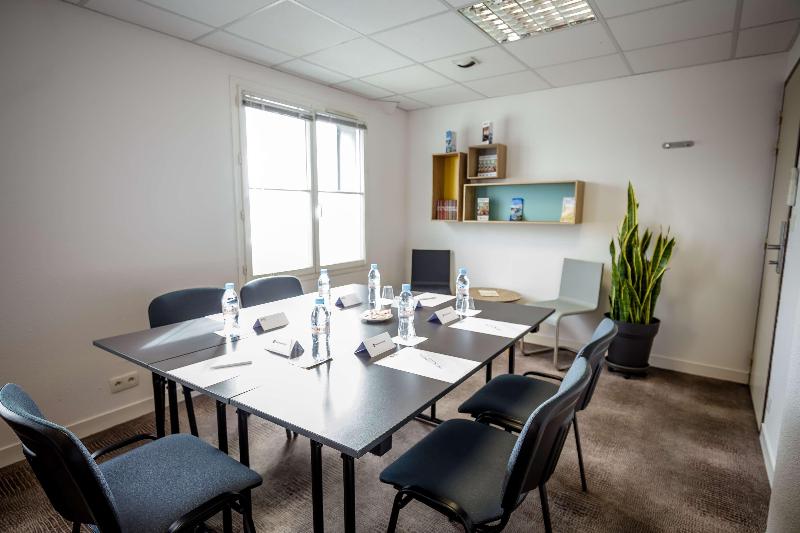 فندق Best Western Plus Hôtel Vannes Centre Ville