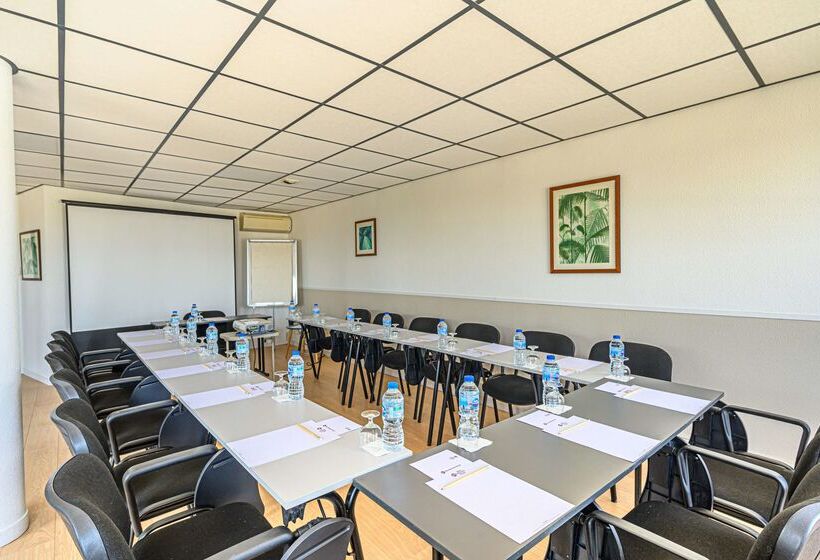 فندق Best Western Plus Hôtel Vannes Centre Ville