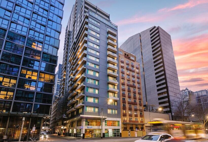 Brady Apartment Hotel Flinders Street
