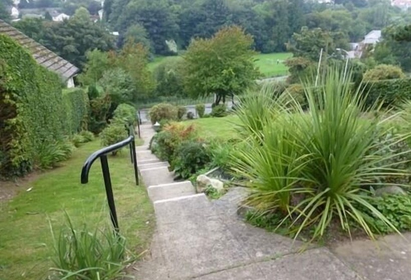 فندق Bryn Derwen Guest House