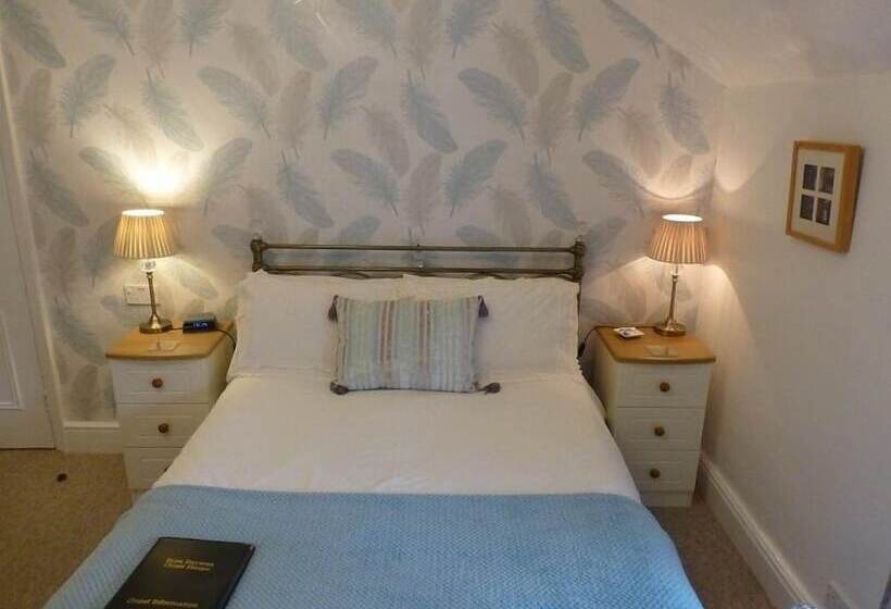 فندق Bryn Derwen Guest House