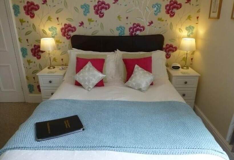 فندق Bryn Derwen Guest House