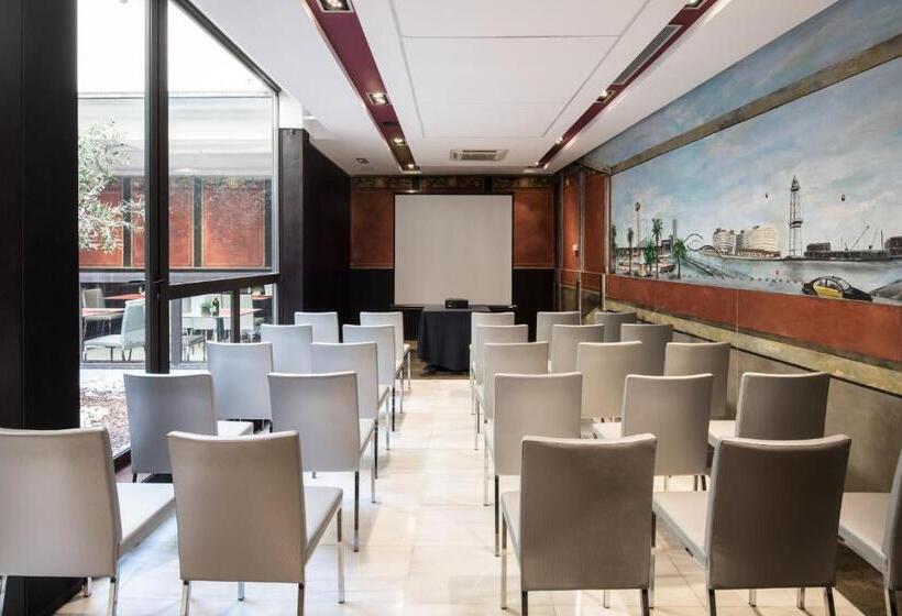 هتل Catalonia Port