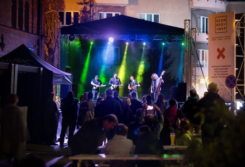 City Park Hotel & Residence