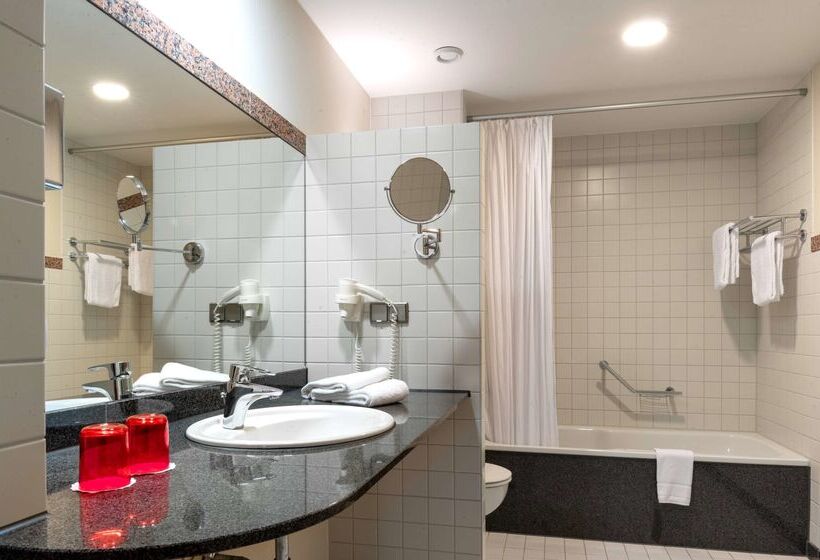 فندق Premier Inn Köln City Mediapark