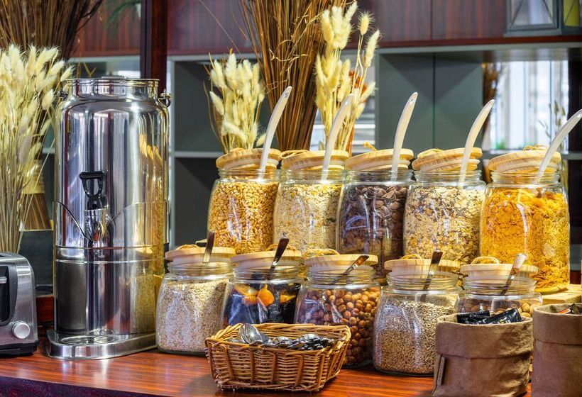 فندق Premier Inn Köln City Mediapark