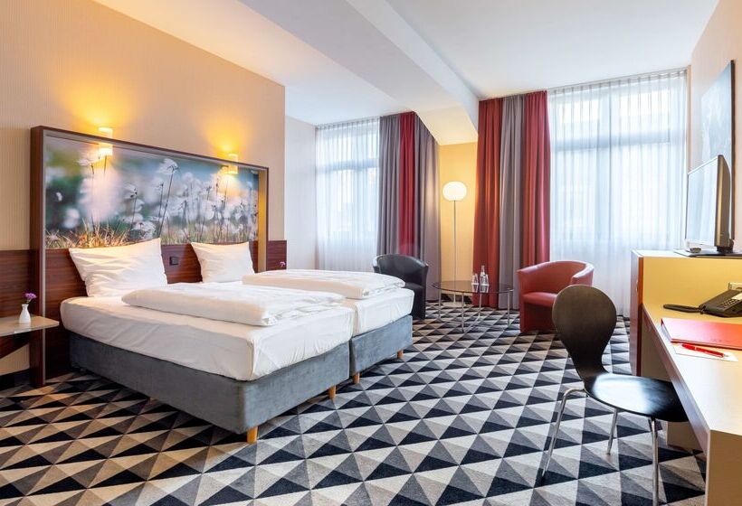 호텔 Premier Inn Köln City Mediapark