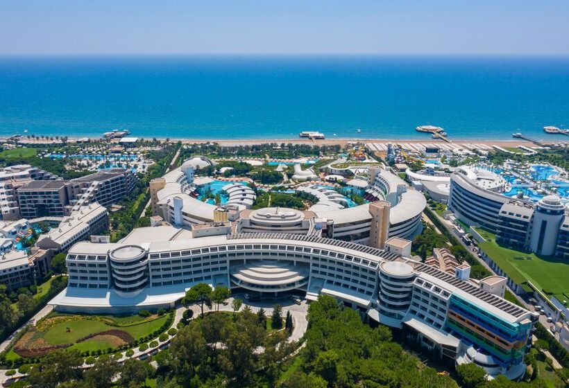 فندق Cornelia Diamond Golf Resort & Spa