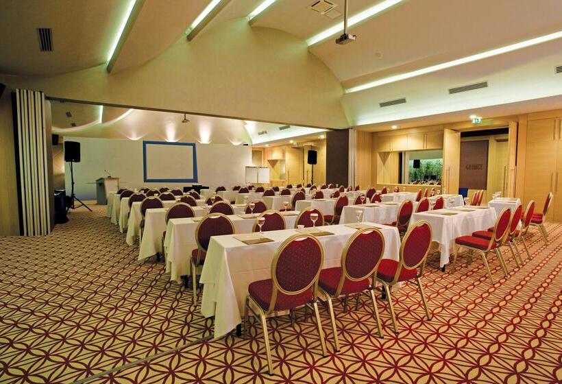 فندق Cornelia Diamond Golf Resort & Spa