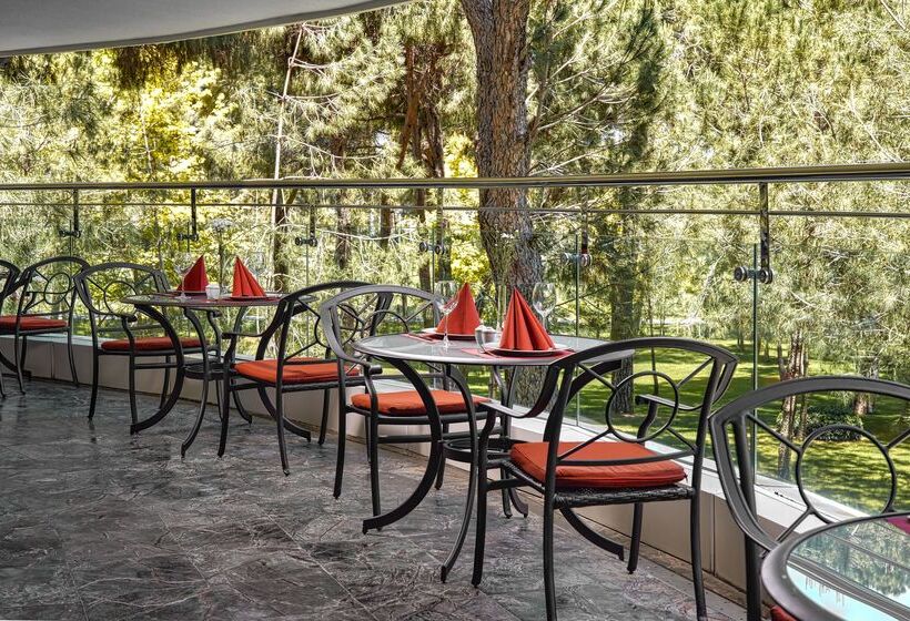 فندق Cornelia Diamond Golf Resort & Spa