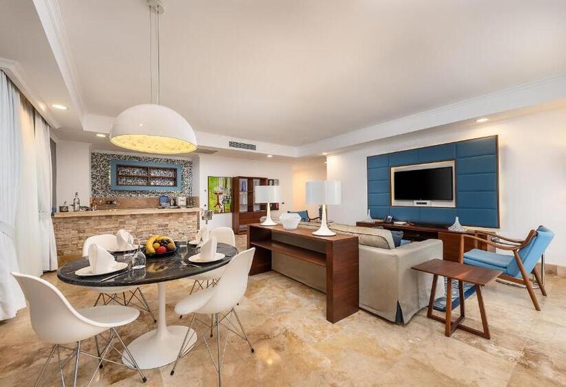 فندق Cornelia Diamond Golf Resort & Spa