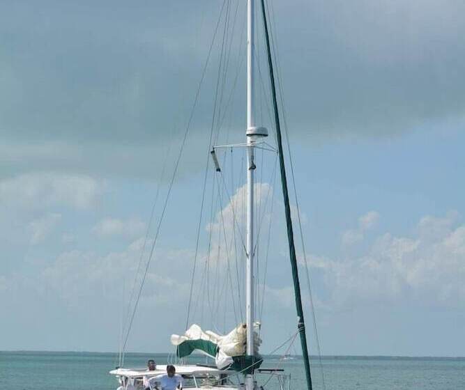 בית מלון כפרי Corona Del Mar