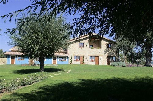 فندق Country House Le Calvie