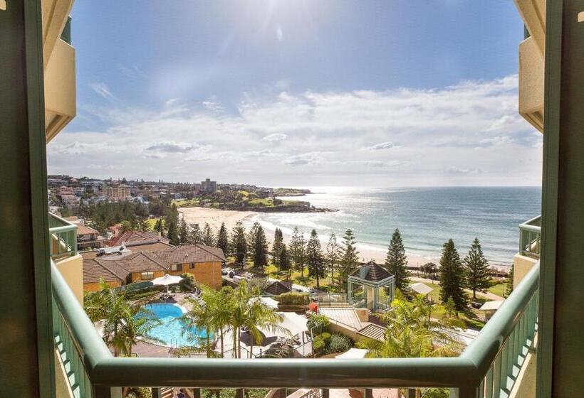 هتل Crowne Plaza Sydney Coogee Beach, An Ihg