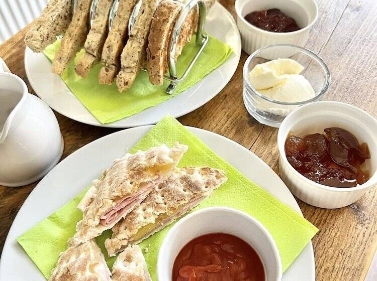 酒店 Devon House Guest House