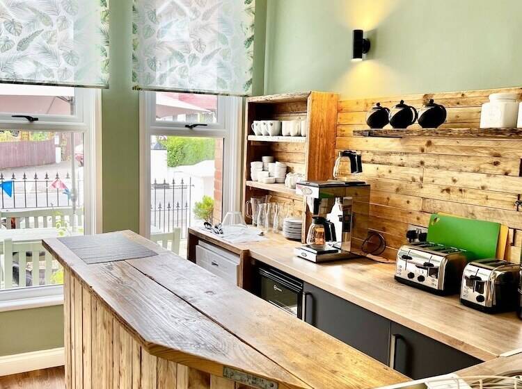 酒店 Devon House Guest House