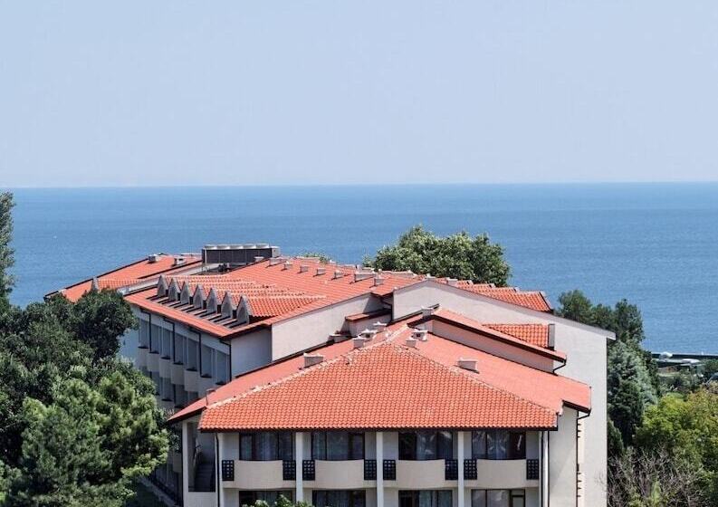 בית מלון כפרי Dolphin