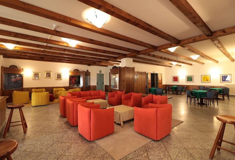 فندق Etoile De Neige