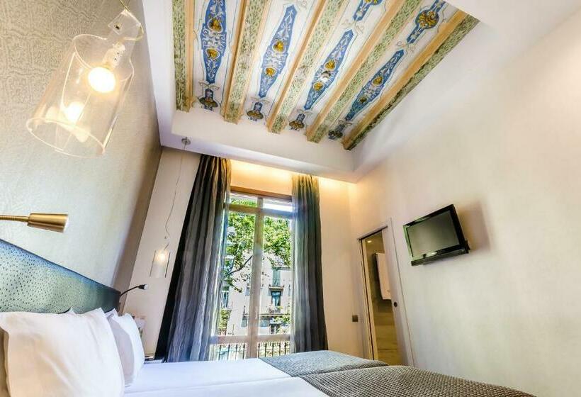 Отель Exe Ramblas Boqueria