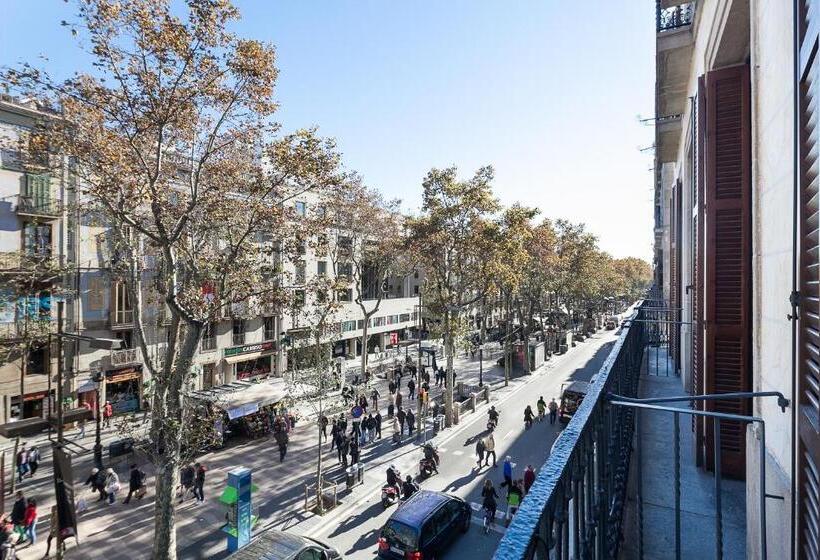 Отель Exe Ramblas Boqueria