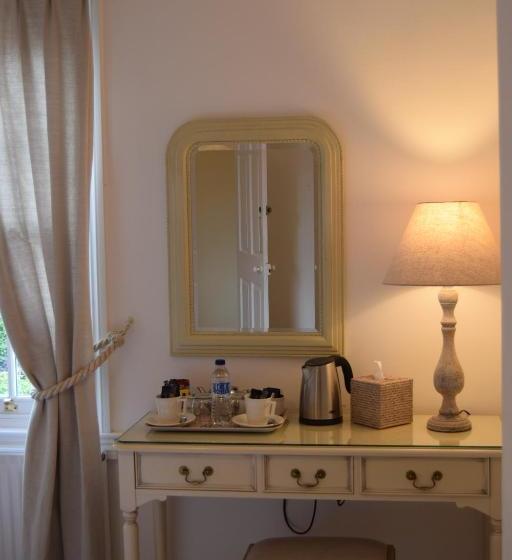 ホテル Fosbroke House