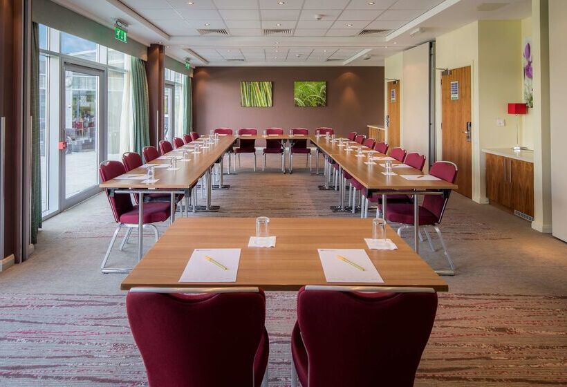 酒店 Hilton Garden Inn Luton North, United Kingdom