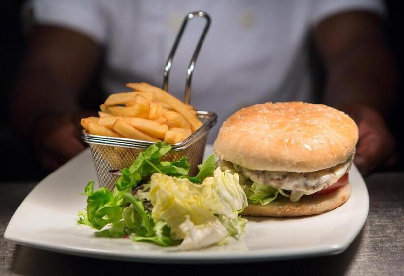 בית מלון כפרי Holiday Inn Express London   Watford Junction, An Ihg