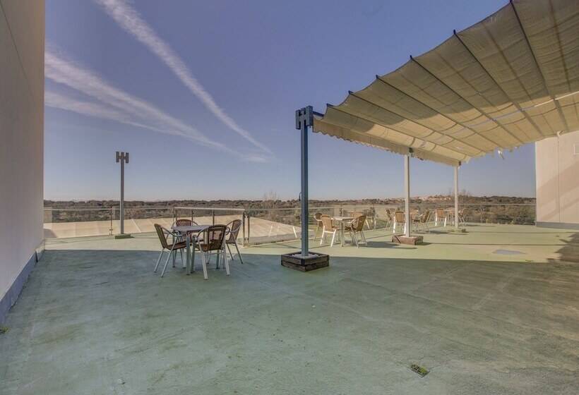 Hospedium Hotel Valles De Gredos Golf