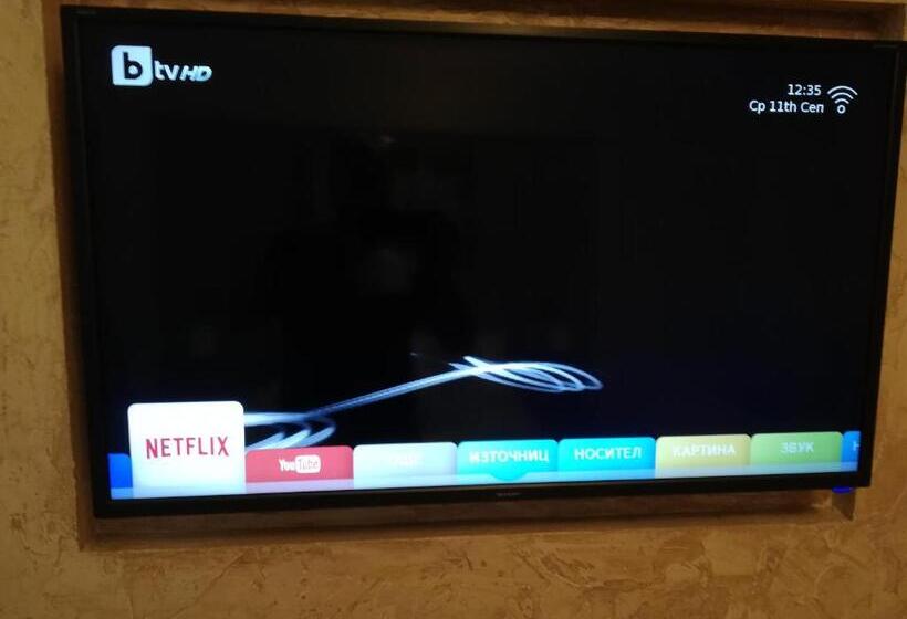 בית מלון כפרי Hq Apartments Villa Park