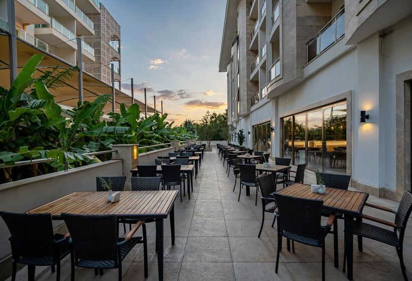 هتل Sunland Resort Beldibi