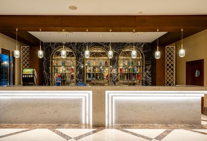 ホテル Sunland Resort Beldibi