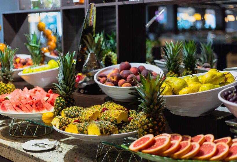 International Hotel Casino & Tower Suites