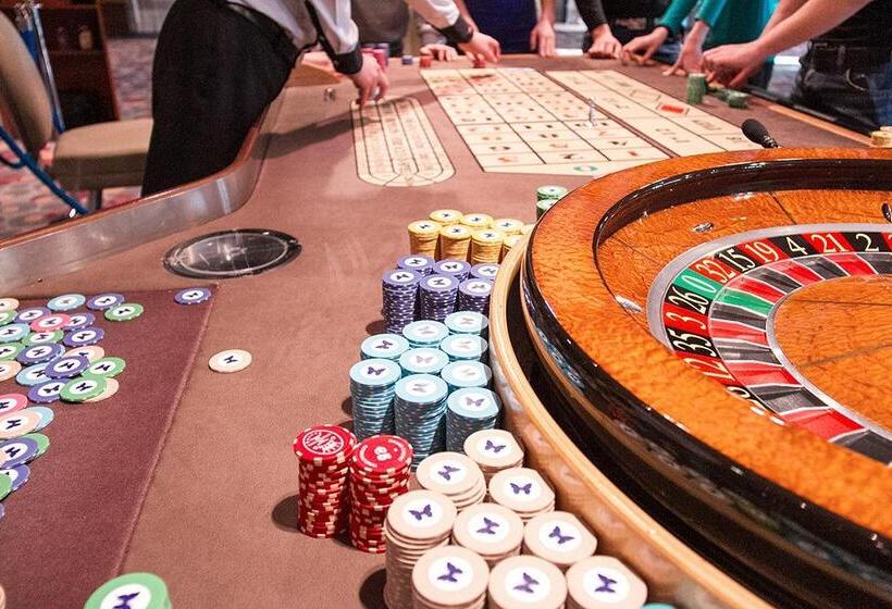 International Hotel Casino & Tower Suites