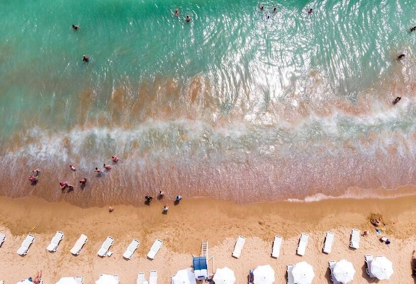 International Hotel Casino & Tower Suites