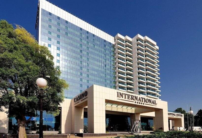 International Hotel Casino & Tower Suites