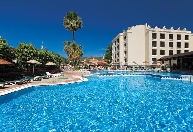 בית מלון כפרי Julian Club