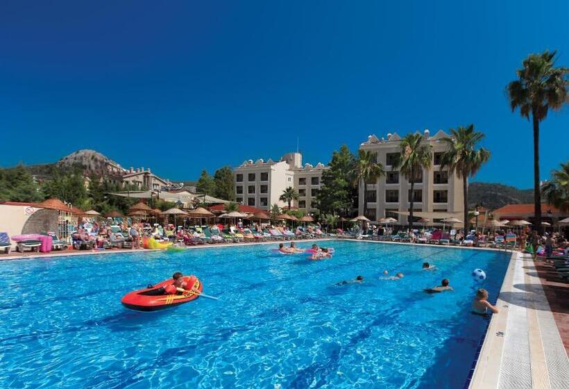 בית מלון כפרי Julian Club