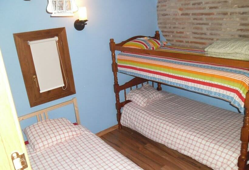 هتل La Abadía Somontano