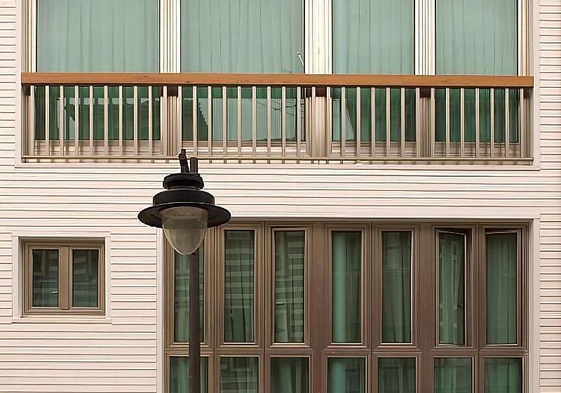 ホテル La Plaza I